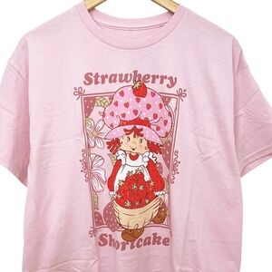 NWOT Strawberry Shortcake Bushel of Strawberries Graphic T-Shirt Women's Large
